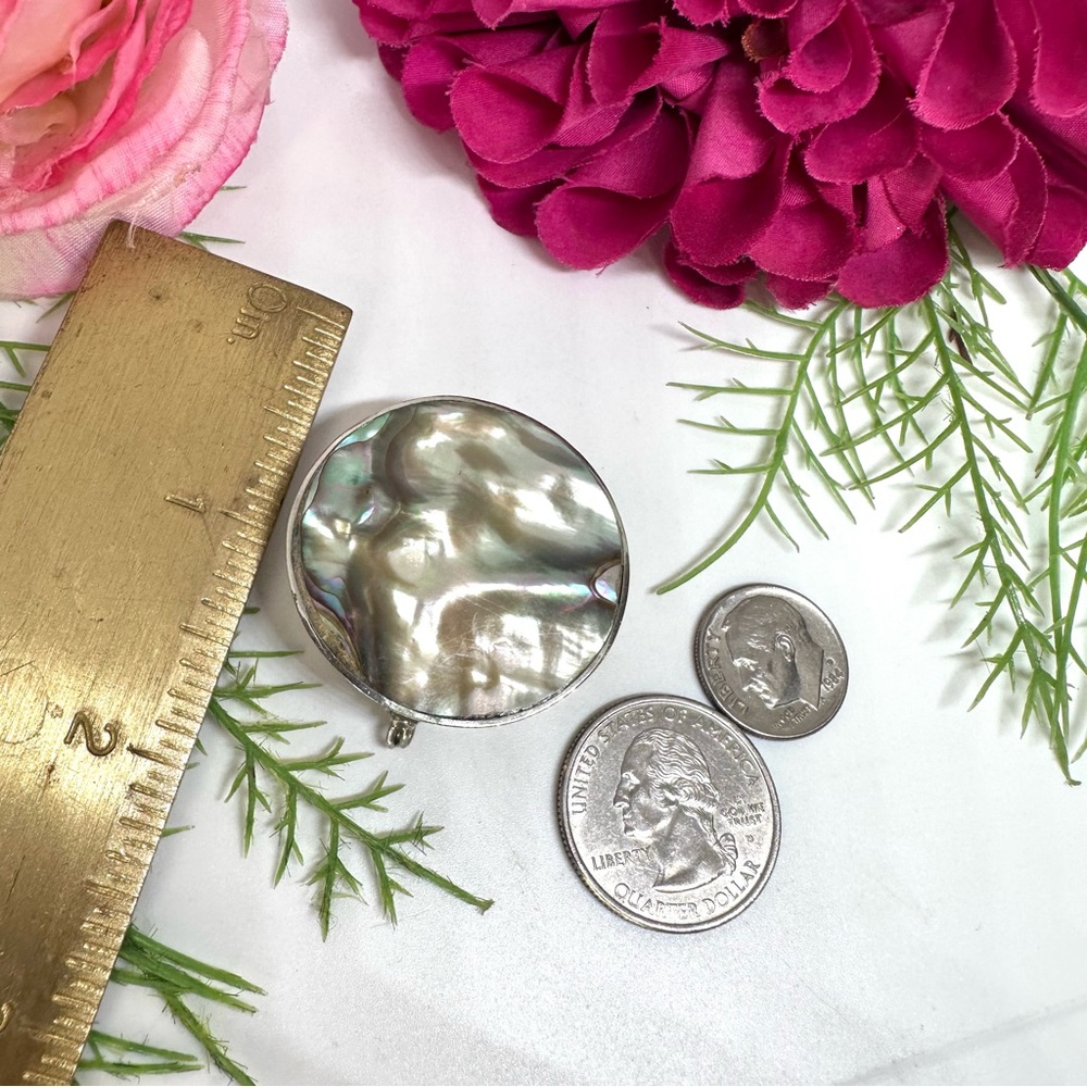 VINTAGE⚜️ Abalone Alpaca Made In Mexico Mini Pill Box - Picture 14 of 15